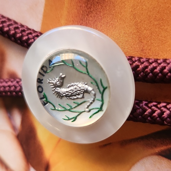 Vintage Florida Seahorse bolo tie - Picture 3 of 6